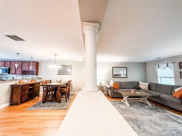 86 Perry Street #276, Putnam, CT 06260