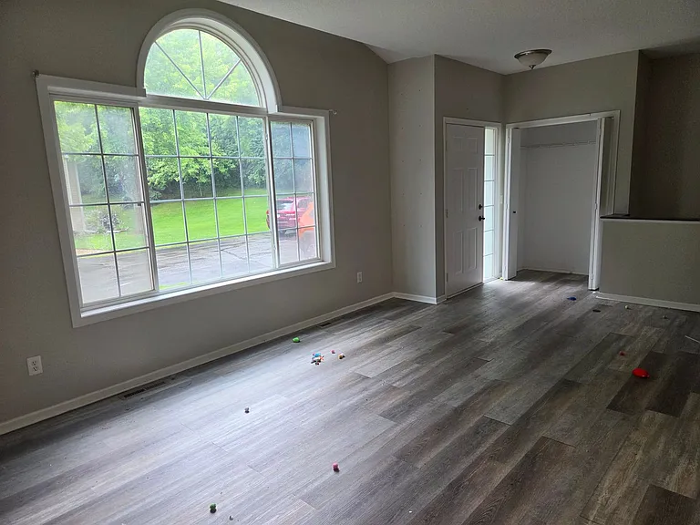 1469 S Trail Cir #110 — Photo 2