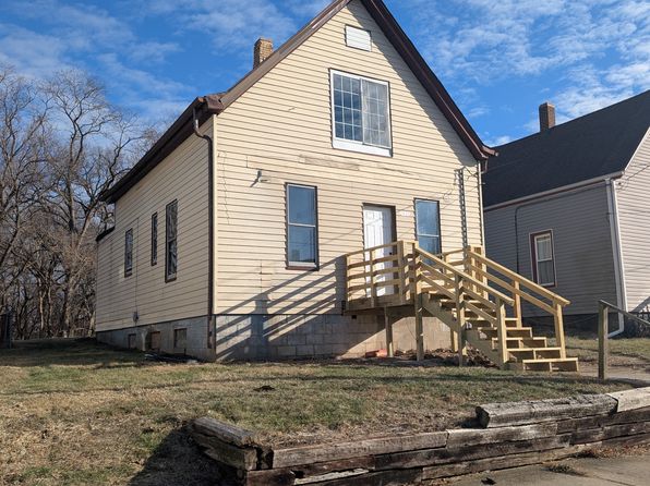 2630 N Springdale Ave