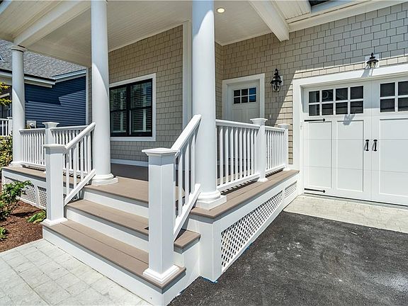 2nd image of 15 Hampton Rd #20