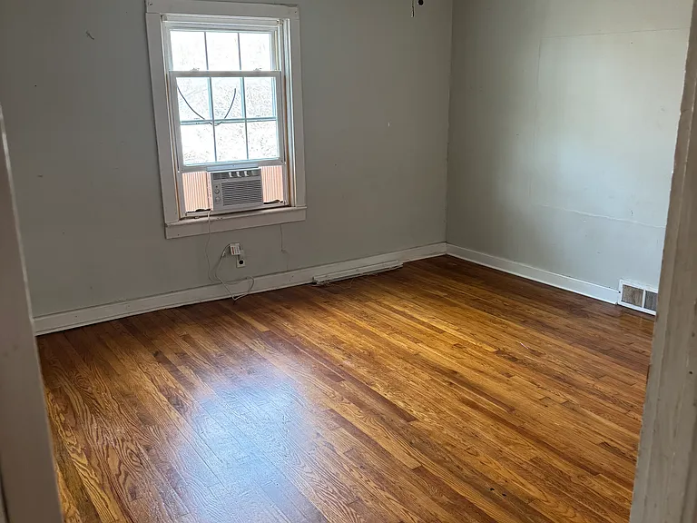 701 E Lafayette St — Photo 8
