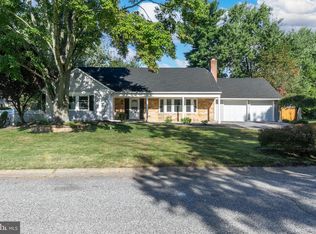 50 Tidewater Ln, Willingboro, NJ 08046