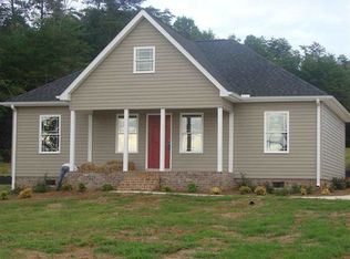 331 Black Snake Rd, Pickens, SC 29671