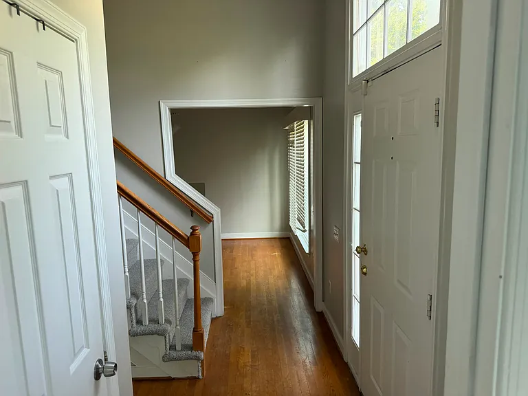 1619 Kirkgate Ln — Photo 7