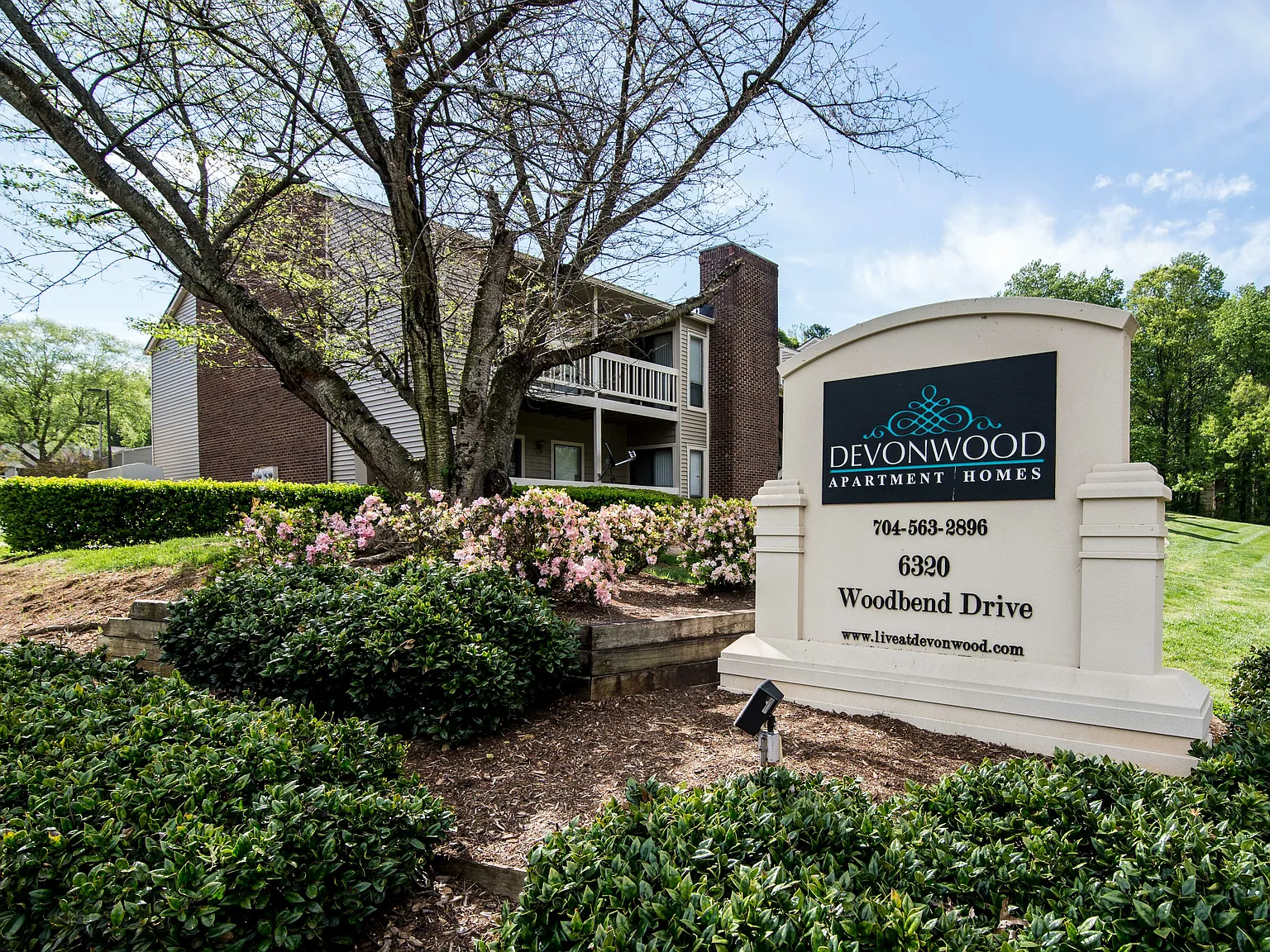 Devonwood Apartment Homes — Photo 3