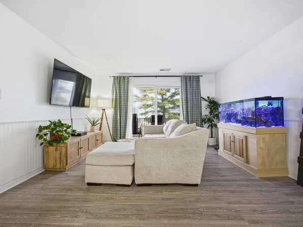 5285 Portland St APT 204, Columbus, OH 43235