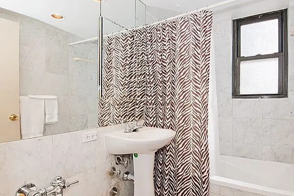 Rented by Direct Properties New York | media 100