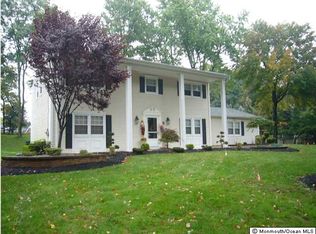 11 Memorial Rd, Marlboro, NJ 07746