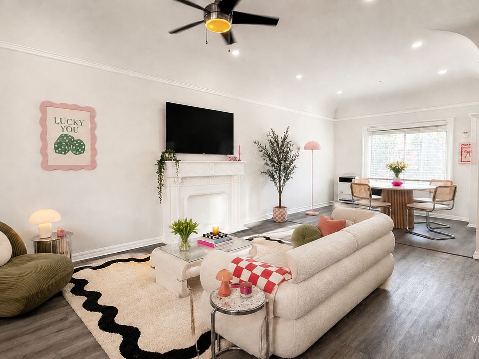 1st image of 207 N Berendo St #1/4