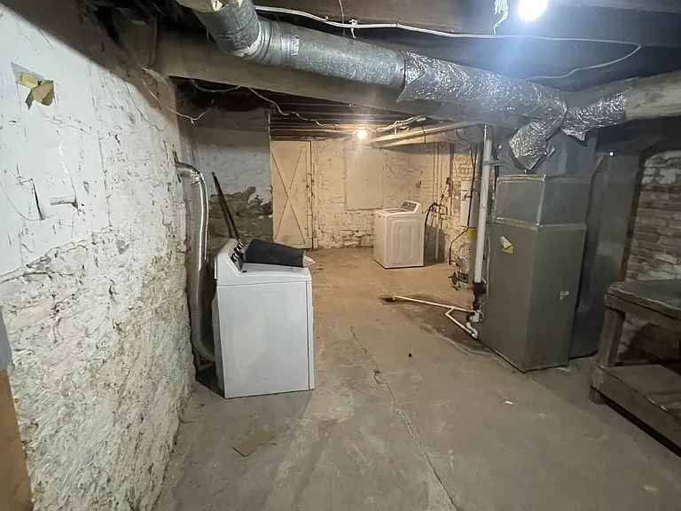 126-136 S Spring Ave #128 — Photo 47
