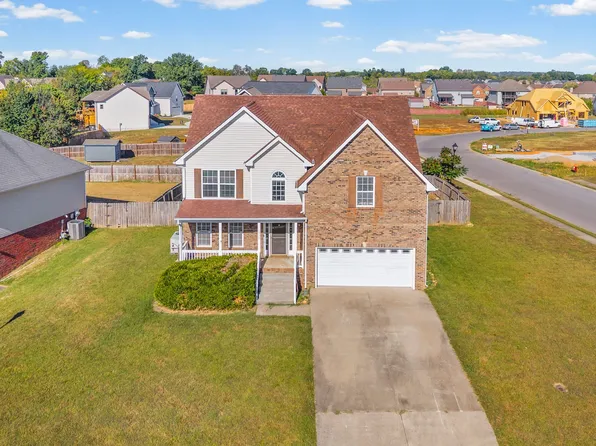 1728 Flagstone Dr, Clarksville, TN 37042