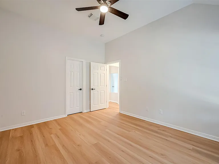 11210 Hundred Bridge Ln — Photo 39