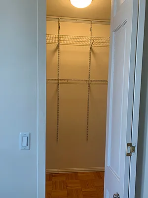 Rented by Manhattan Flats | media 37