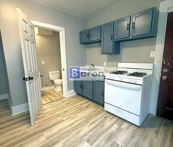 47 Ash St #3 — Photo 7