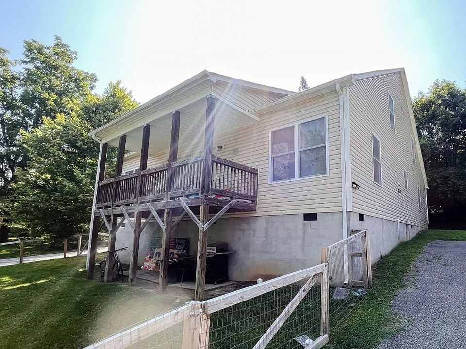 1st image of 320 Graves Ave