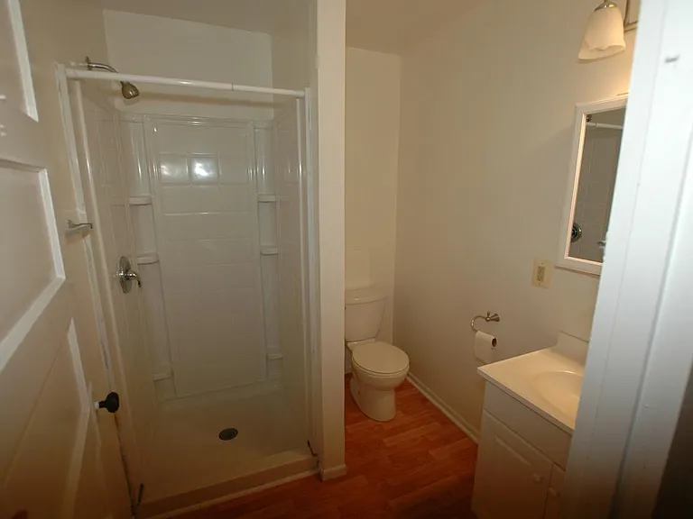 1510 Moore St — Photo 10