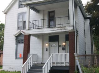 1301 N North St, Peoria, IL 61604