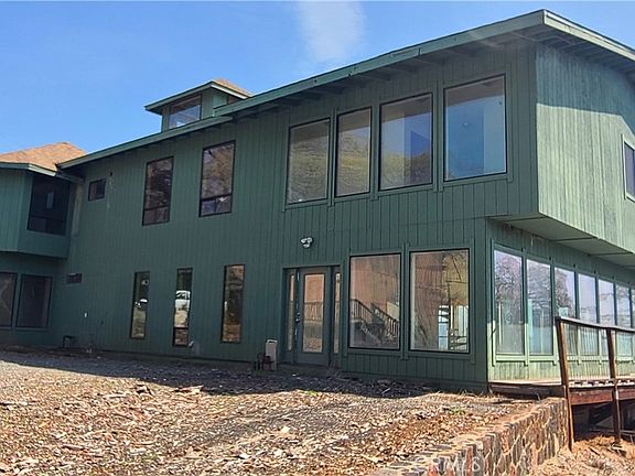 3rd image of 9176 Upper Lake Lucerne Rd