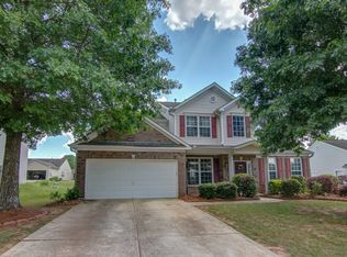 1028 Maple Leaf Dr, McDonough, GA 30253