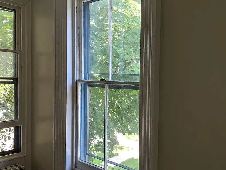 125 W Green St — Photo 14