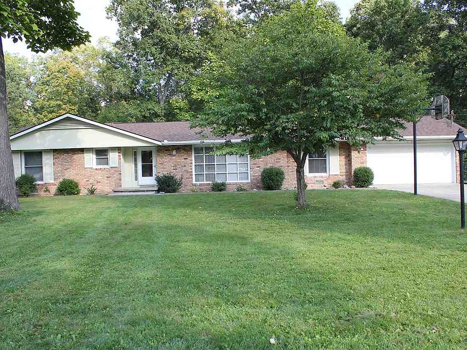 1st image of 304 N Red Bud Ln