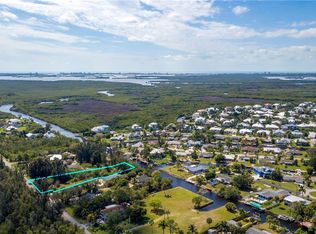 18210 Pioneer Rd, Fort Myers, FL 33908