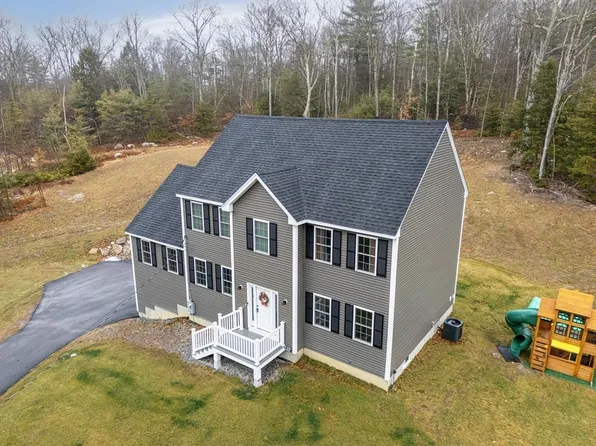 16 Sled Rd, Ashburnham, MA 01430