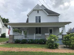 432 W Chestnut St, Canton, IL 61520