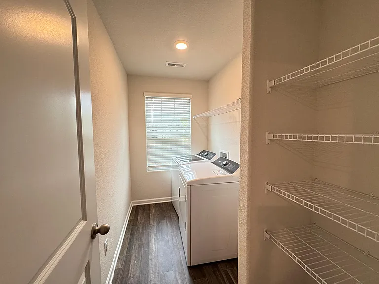 704 Cider Mill Way — Photo 11