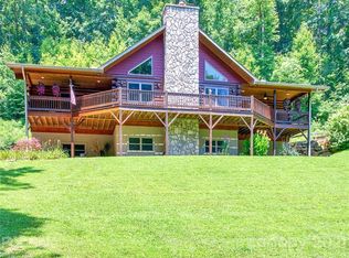 273 Mellow Springs Rd, Waynesville, NC 28786