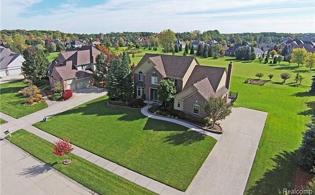 1st image of 12393 Howland Park Dr