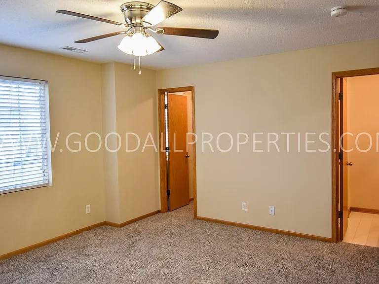 455 SE Whitetail Ln — Photo 11