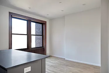 Rented by Artifact.co