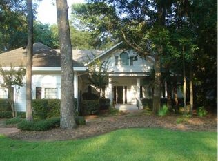 14 Hawthorne Rd, Bluffton, SC 29910