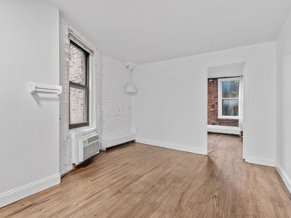 1st image of 15 Jones St APT 3C