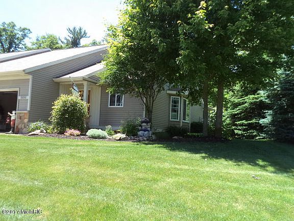 2nd image of 3696 Creekside Dr #1