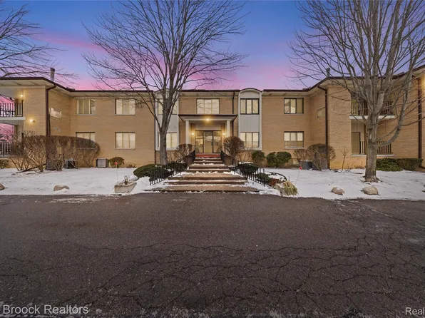 31935 W Forteen Mile Rd APT 117, Farmington Hills, MI 48334