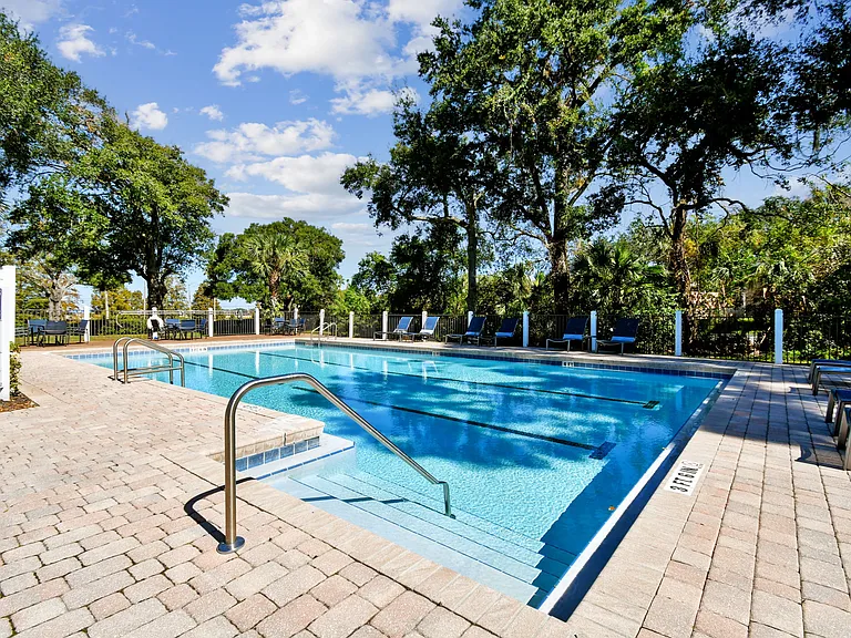 Enclave at Lake Underhill — Photo 24