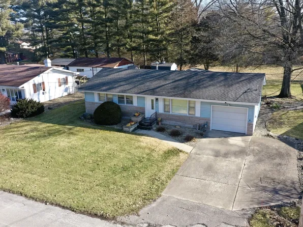 411 S Williams St, Forrest, IL 61741