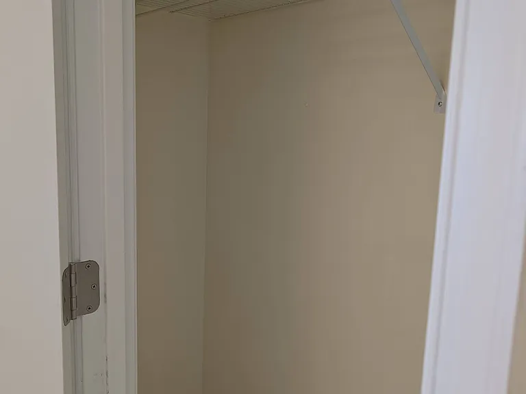 Coat closet