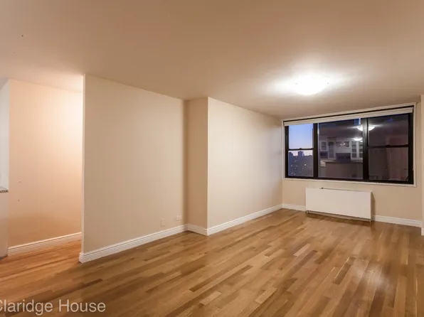 201 East 87th Street image 4 of 29