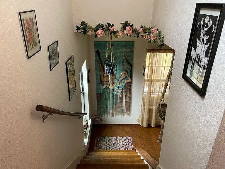344 Simpson Ave — Photo 12