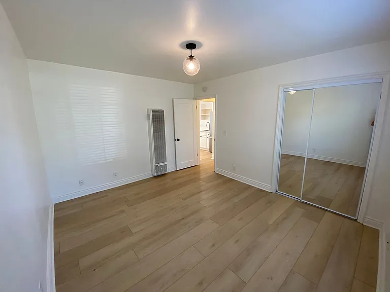 203 Ladera Street — Photo 10