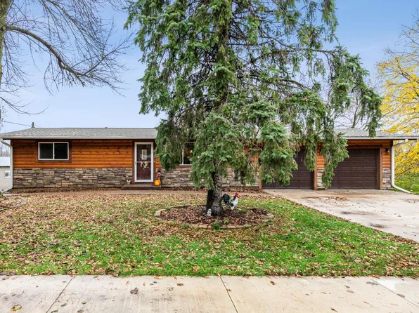 29794 141st Ave, New Prague, MN 56071