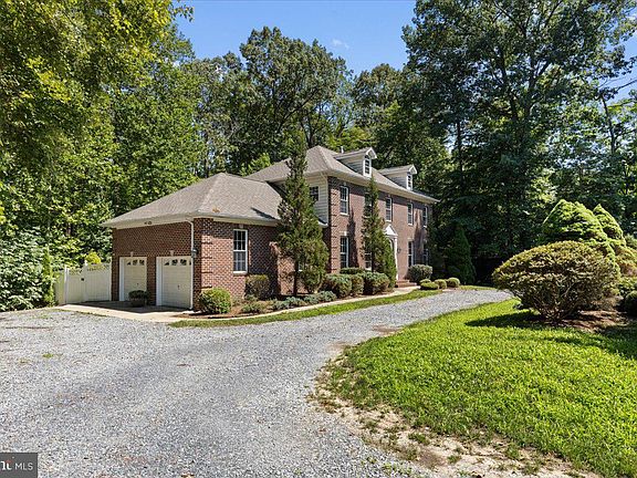 3rd image of 28920 Livingston Dr