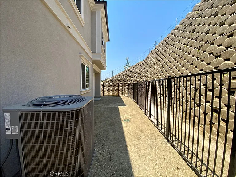 22047 Portofino Dr — Photo 20