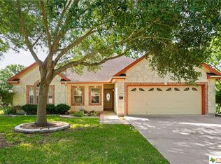 1600 Meadow Ln, Lockhart, TX 78644