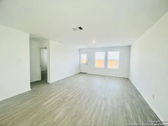 2505 Sweet Olive — Photo 4