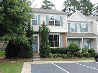 924 Prestwyck Ct, Alpharetta, GA 30004