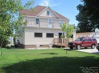 200 Trosky Rd E, Edgerton, MN 56128